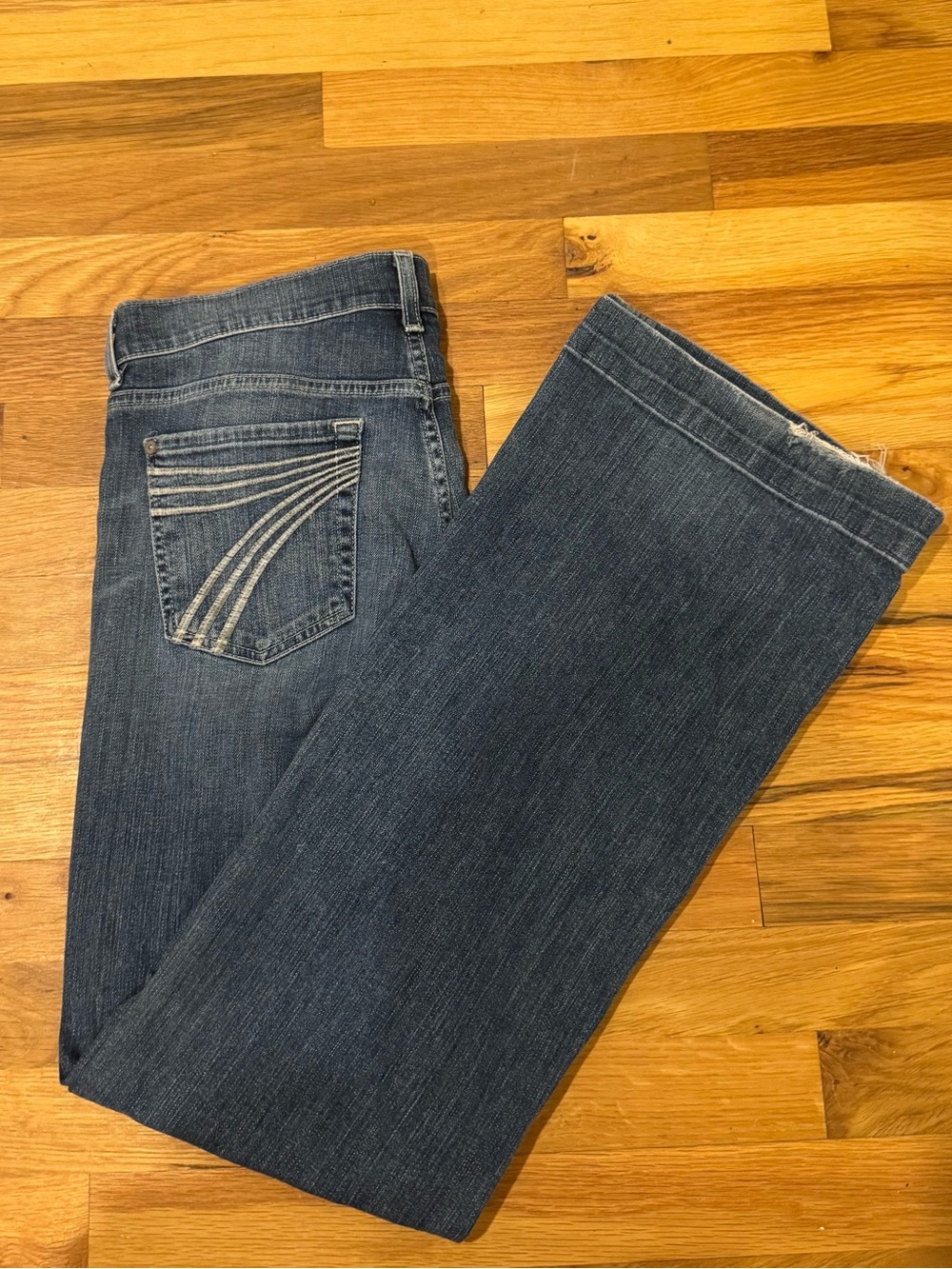 7 For All Mankind Dojo 7 FAM Women’s Jeans Size 29 32” Inseam Vintage